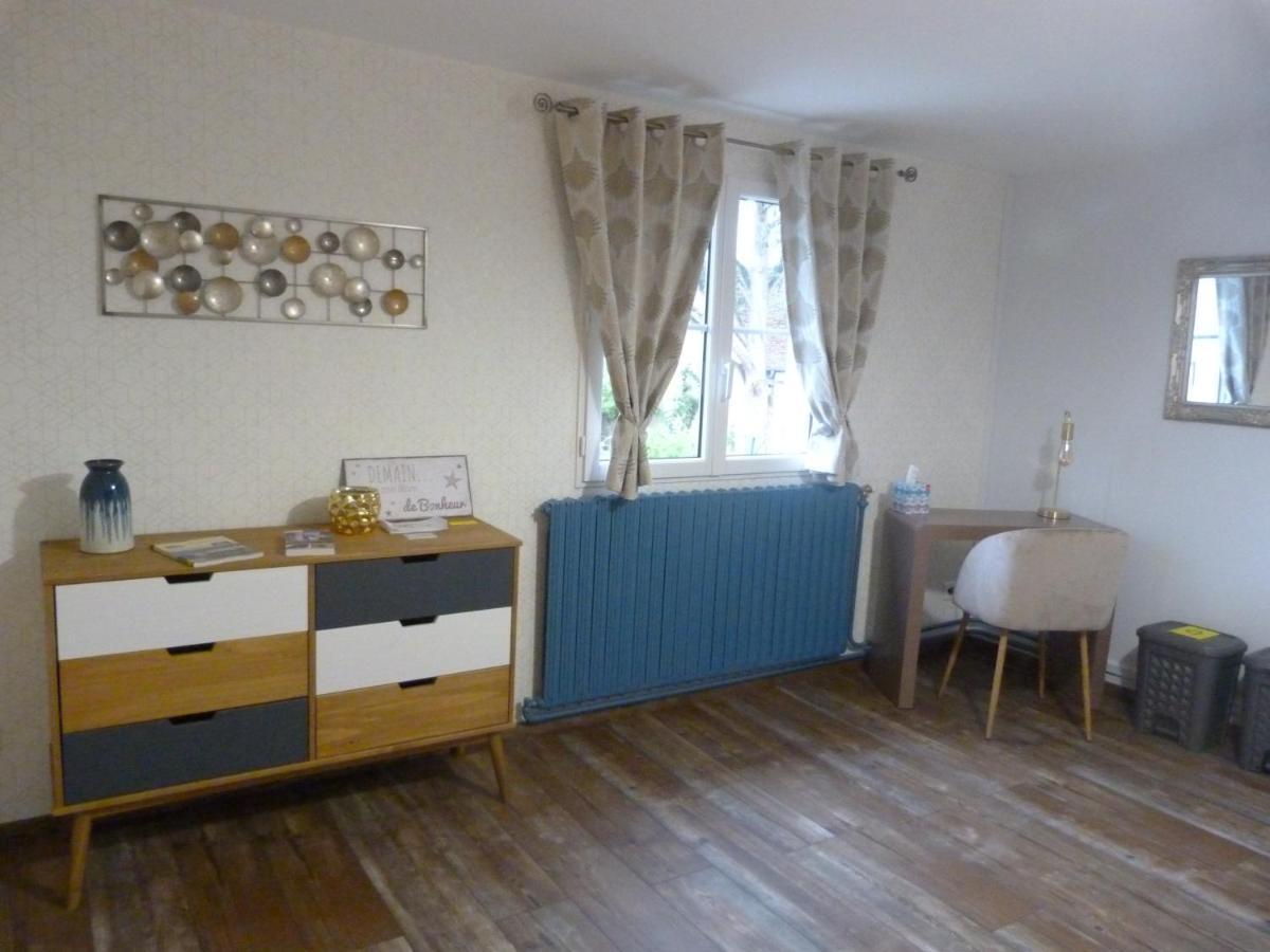 Bed and Breakfast La Ribambelle Saint-Brisson-sur-Loire Exterior foto